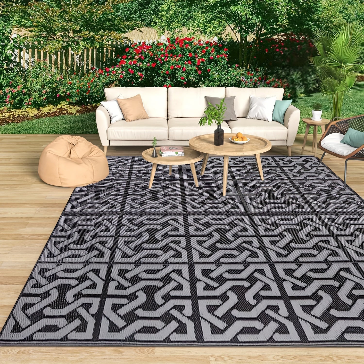 Reversible Outdoor Rug – Black & Grey