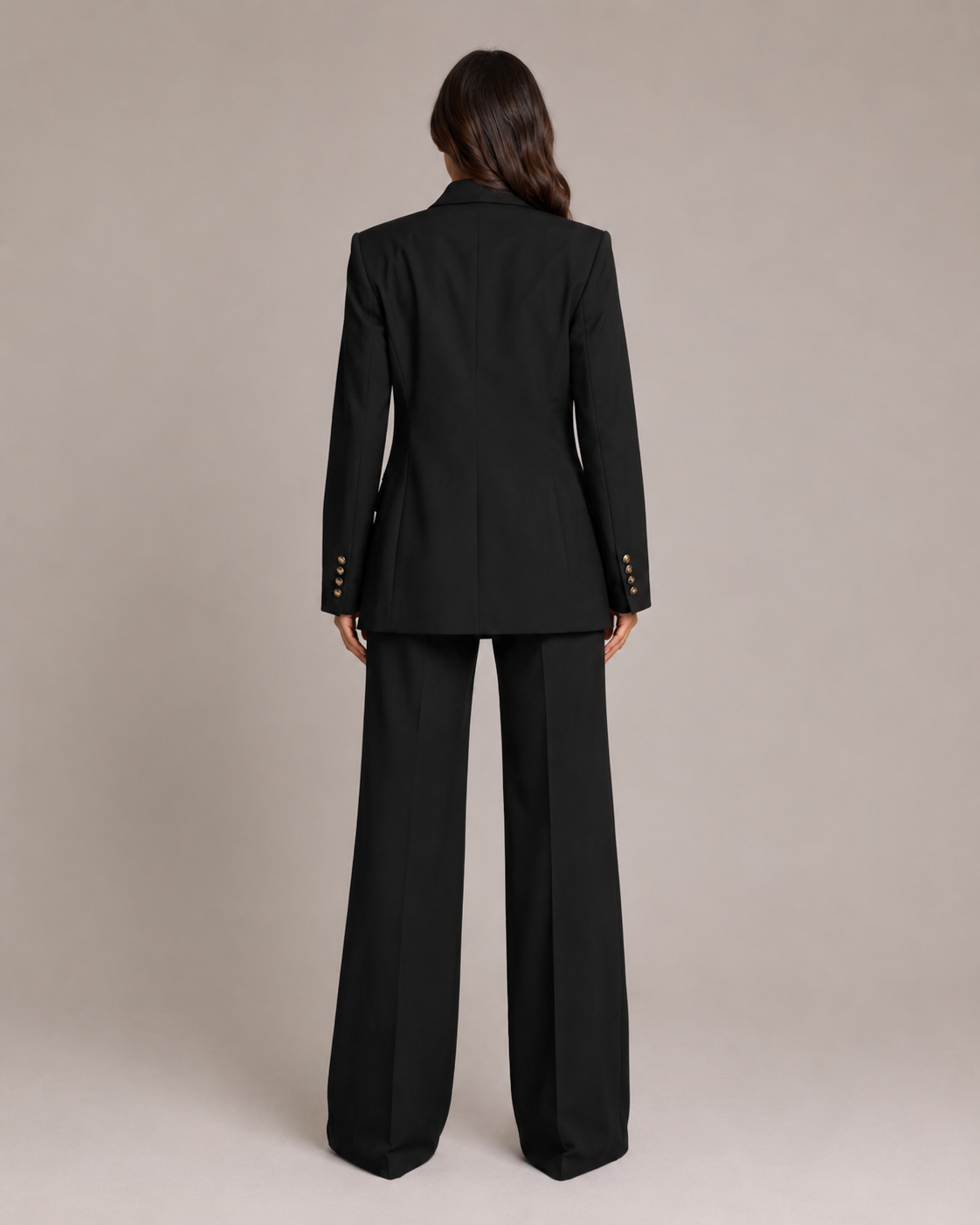 Nadine - Damespak met getailleerde blazer en rechte broek