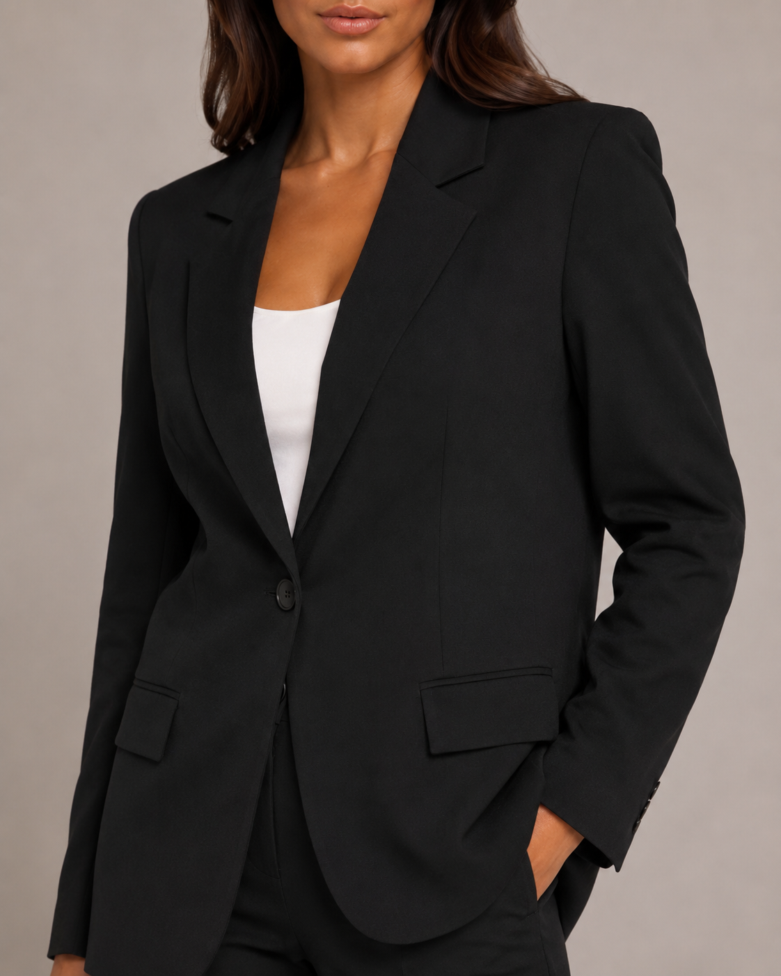 Nadine - Damespak met getailleerde blazer en rechte broek