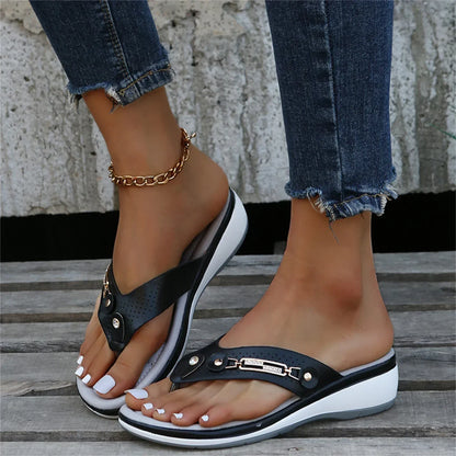 Jessna | Damen Keilsandalen Zehensteg Plateausohle Sommer