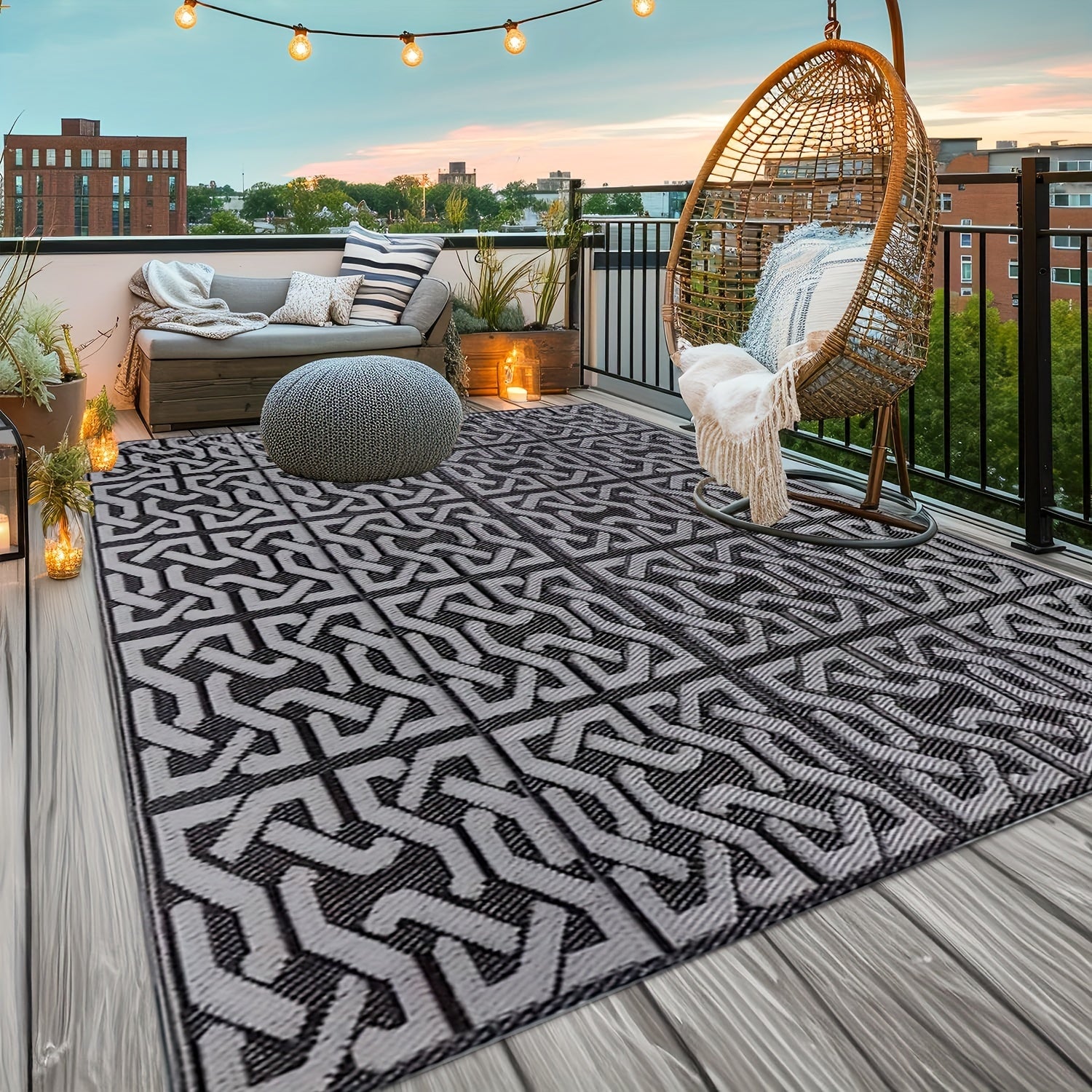 Reversible Outdoor Rug – Black & Grey